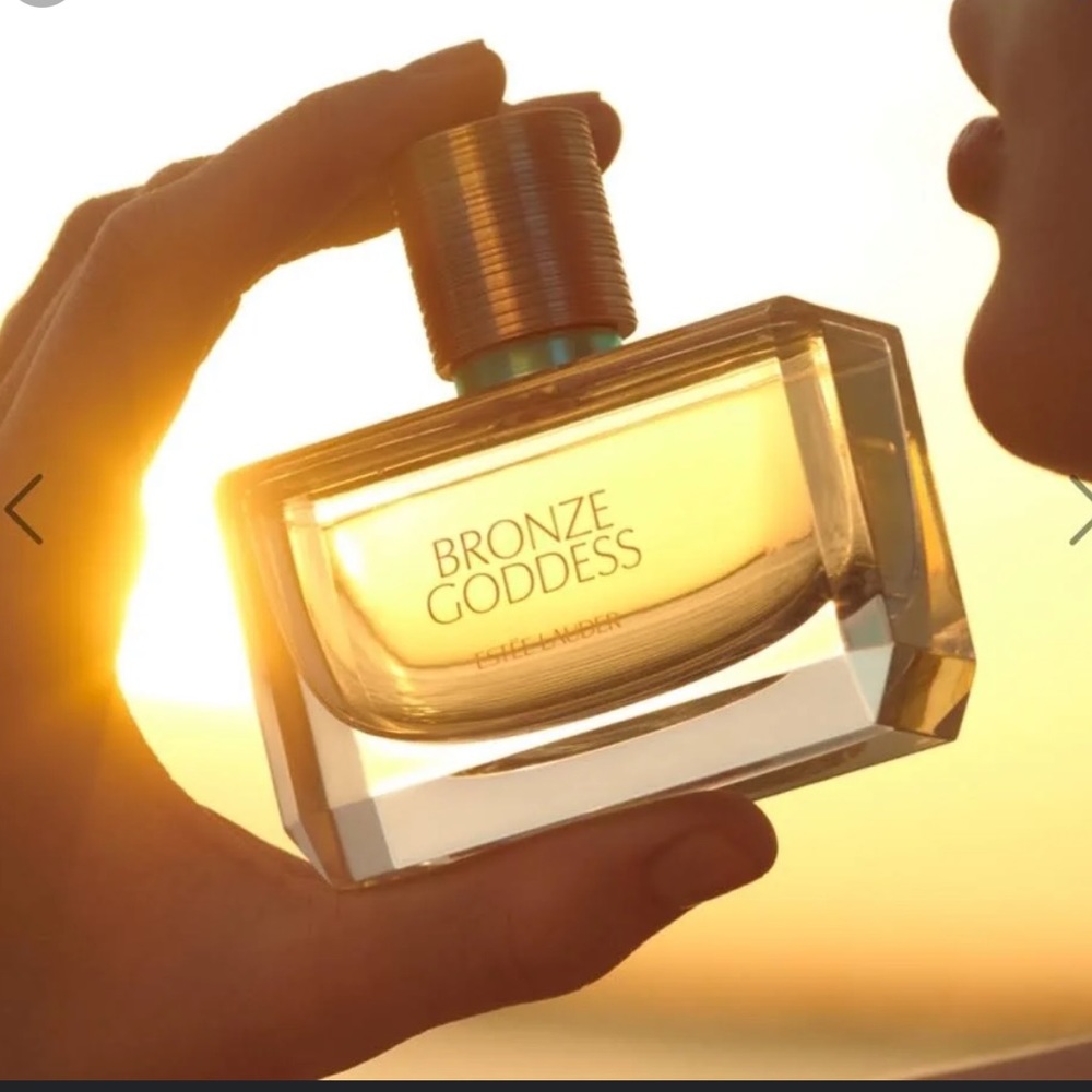 Bronze Goddess Eau Fraiche Skinscent by Estée Lauder.